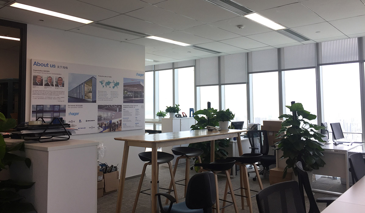 辦公室裝修怎么裝修空間會(huì)更大？